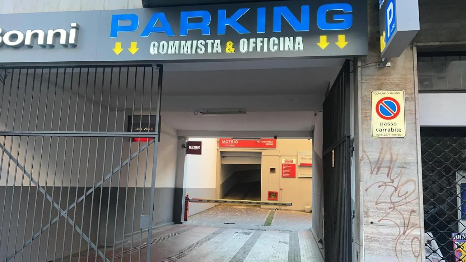 Suite 12 Milano Centro Parking Free 0*, Milan Italy