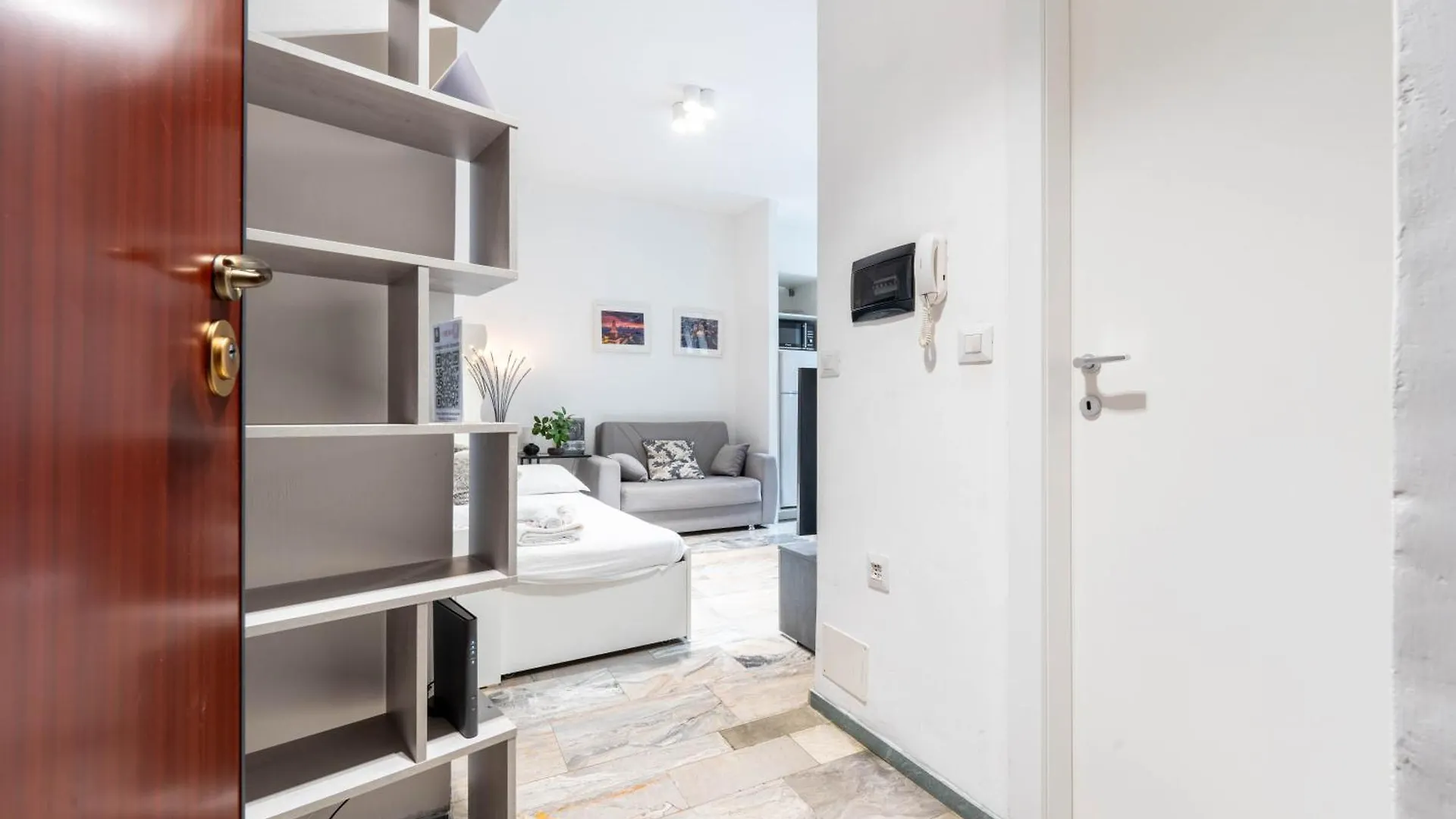 Apartment Suite 12 Milano Centro Parking Free