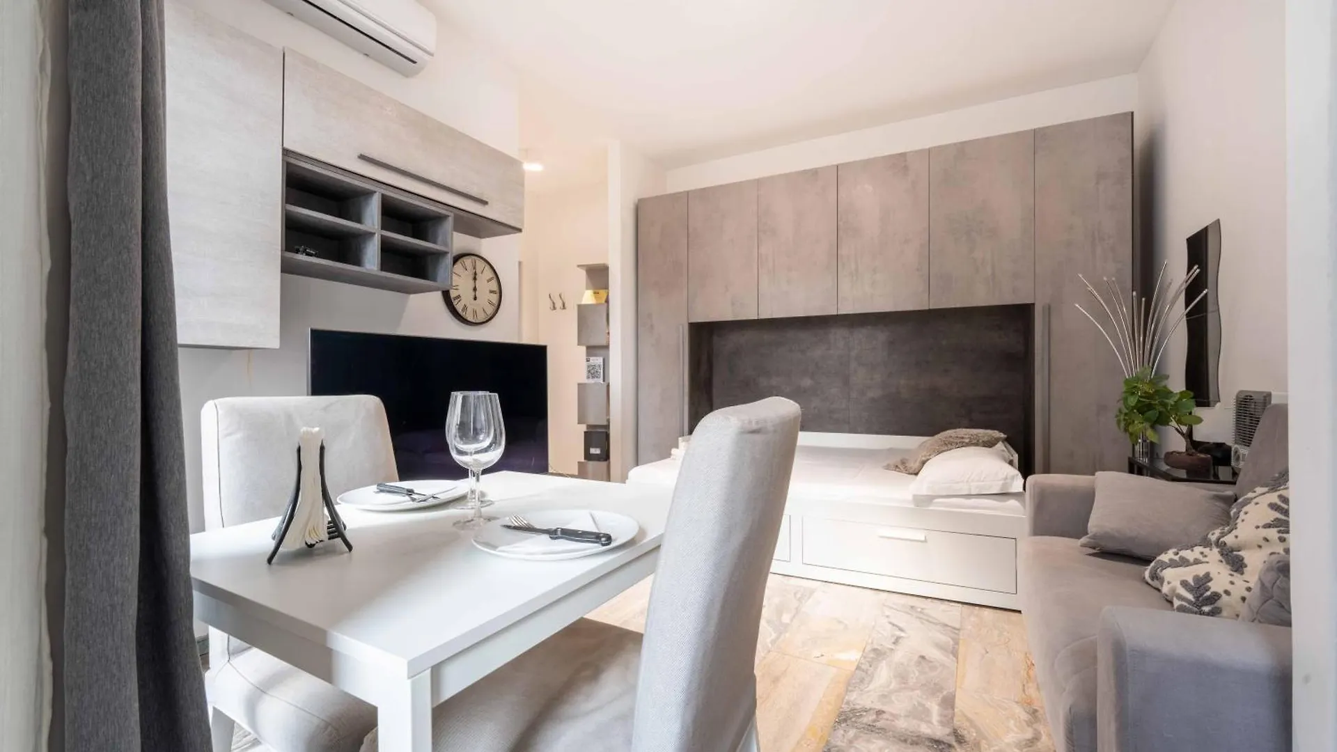 Suite 12 Milano Centro Parking Free Apartment