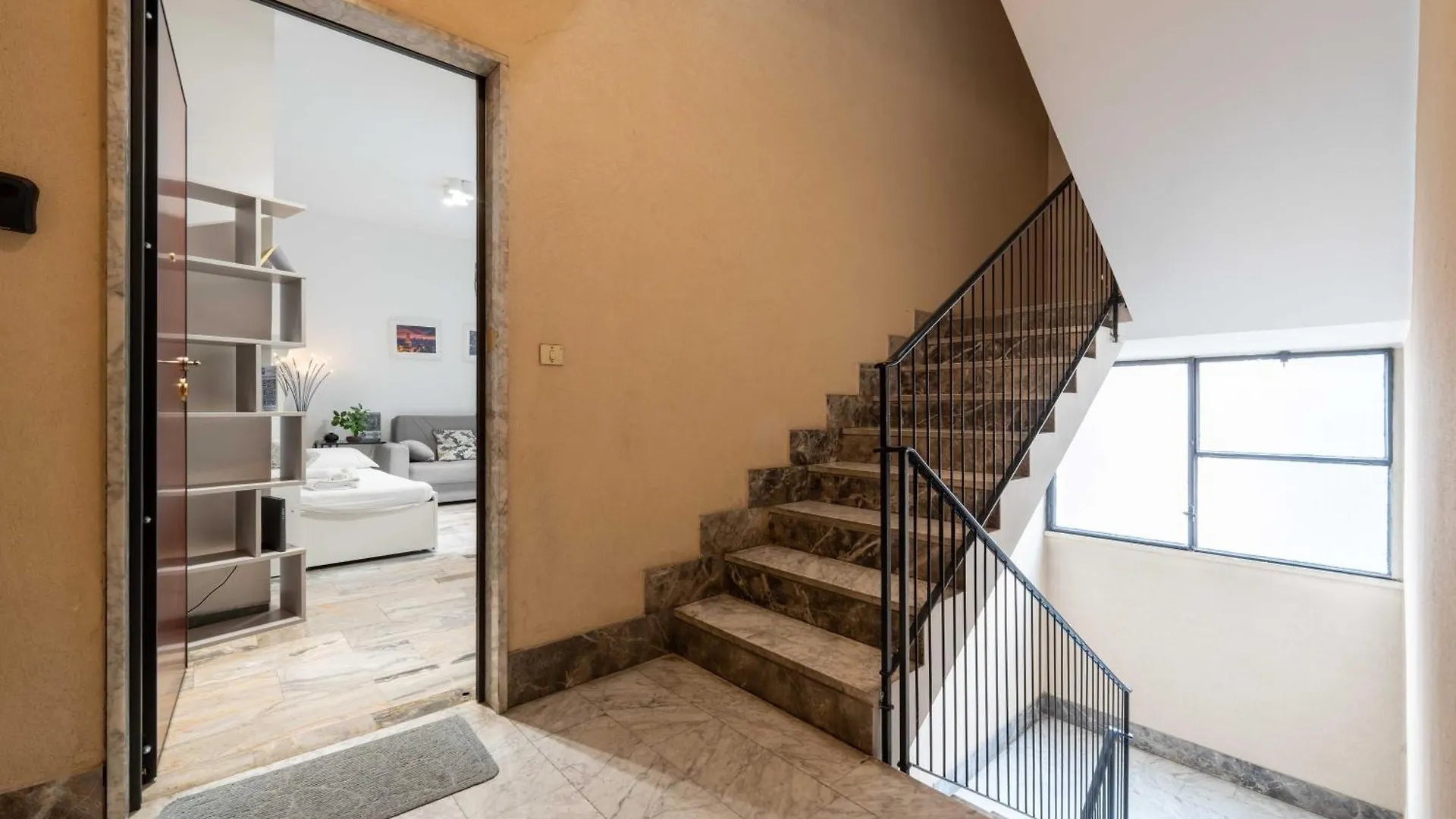 Suite 12 Milano Centro Parking Free Italy
